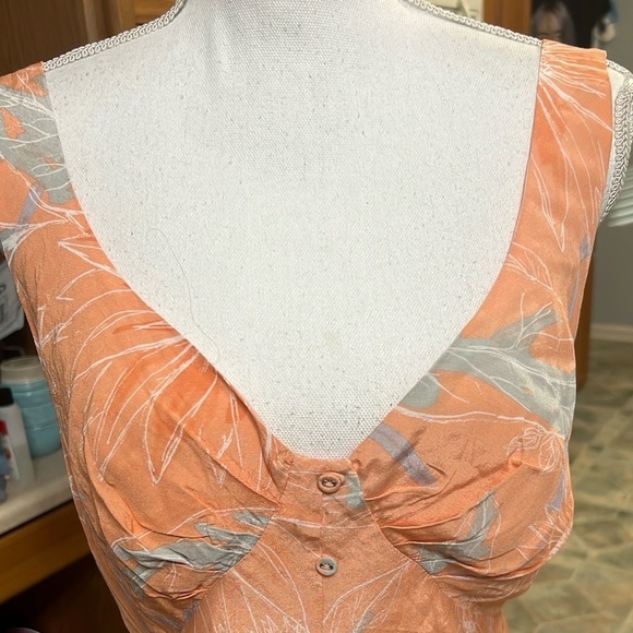 Astr Coral Floral Midi Dress - Picture 5 of 11